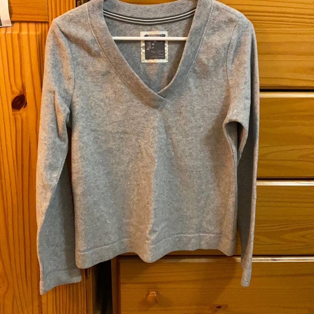 old navy soft v-neck sweater